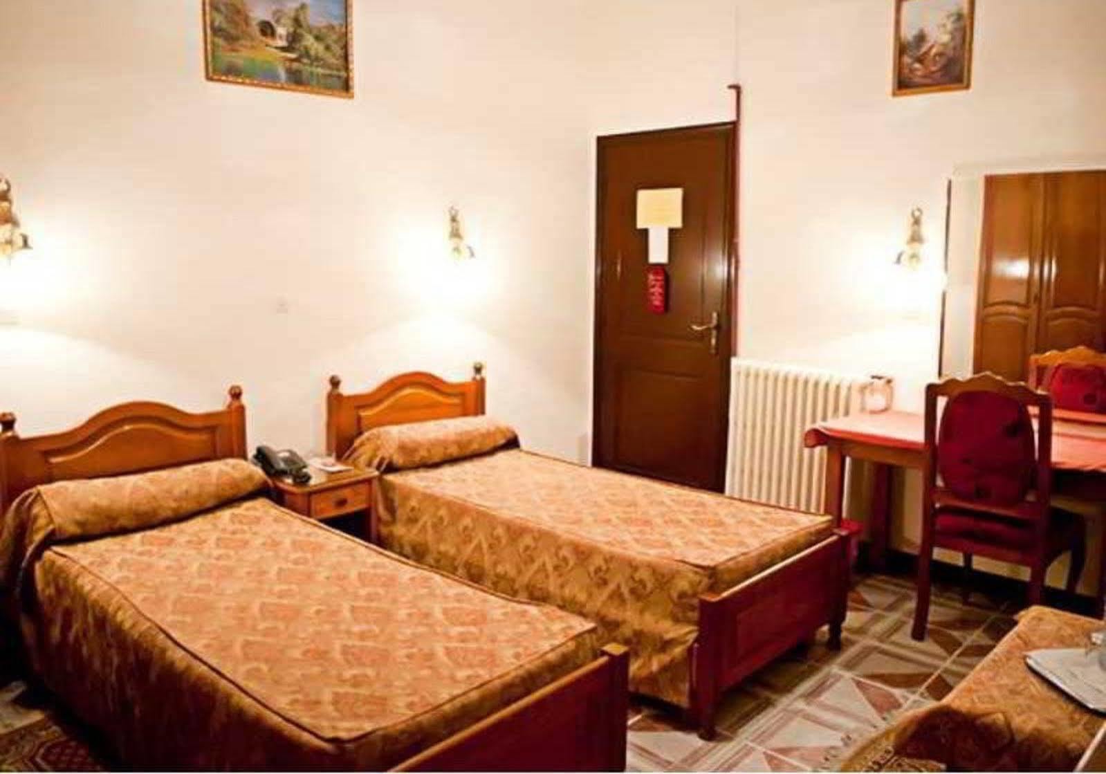 Hotel Suisse Algiers Bagian luar foto